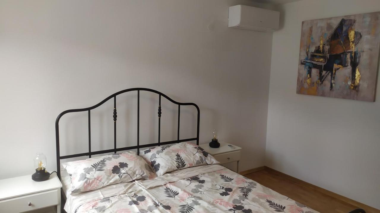 Apartment Ive Krk Town Exterior photo